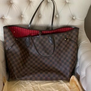 Louis Vuitton Neverfull GM handbag